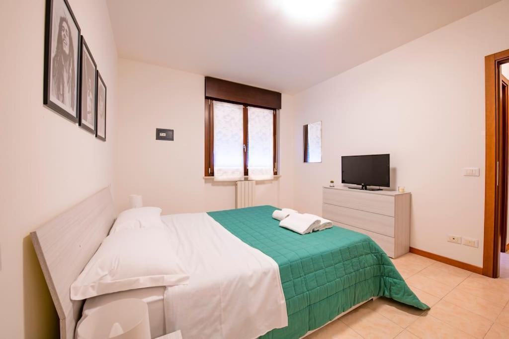 Verona - Fierhaus - Garage & Wifi Eksteriør billede